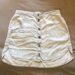 Cloth and Stone button down denim skirt, size S